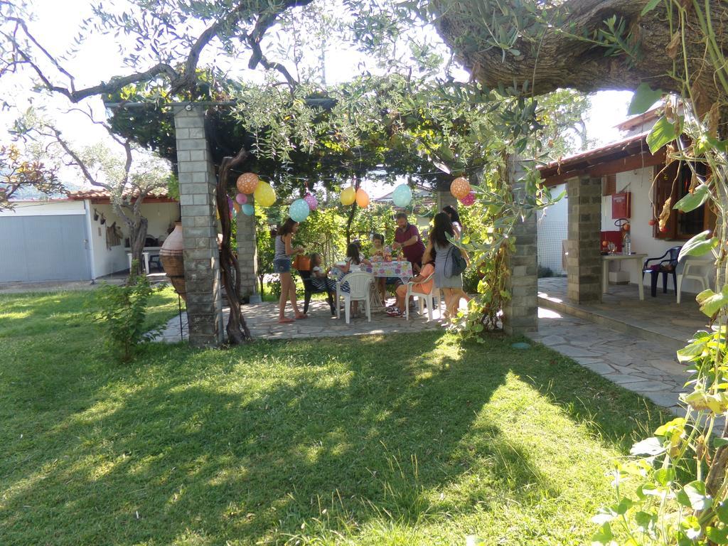 Villa Karapataki Skala Rachoni  Ngoại thất bức ảnh