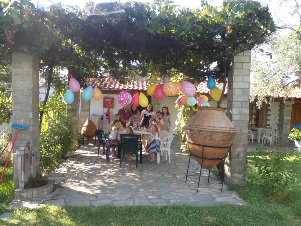 Villa Karapataki Skala Rachoni  Ngoại thất bức ảnh