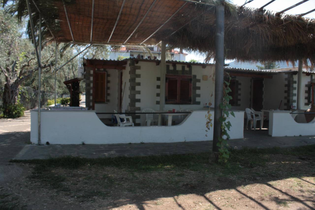 Villa Karapataki Skala Rachoni  Ngoại thất bức ảnh